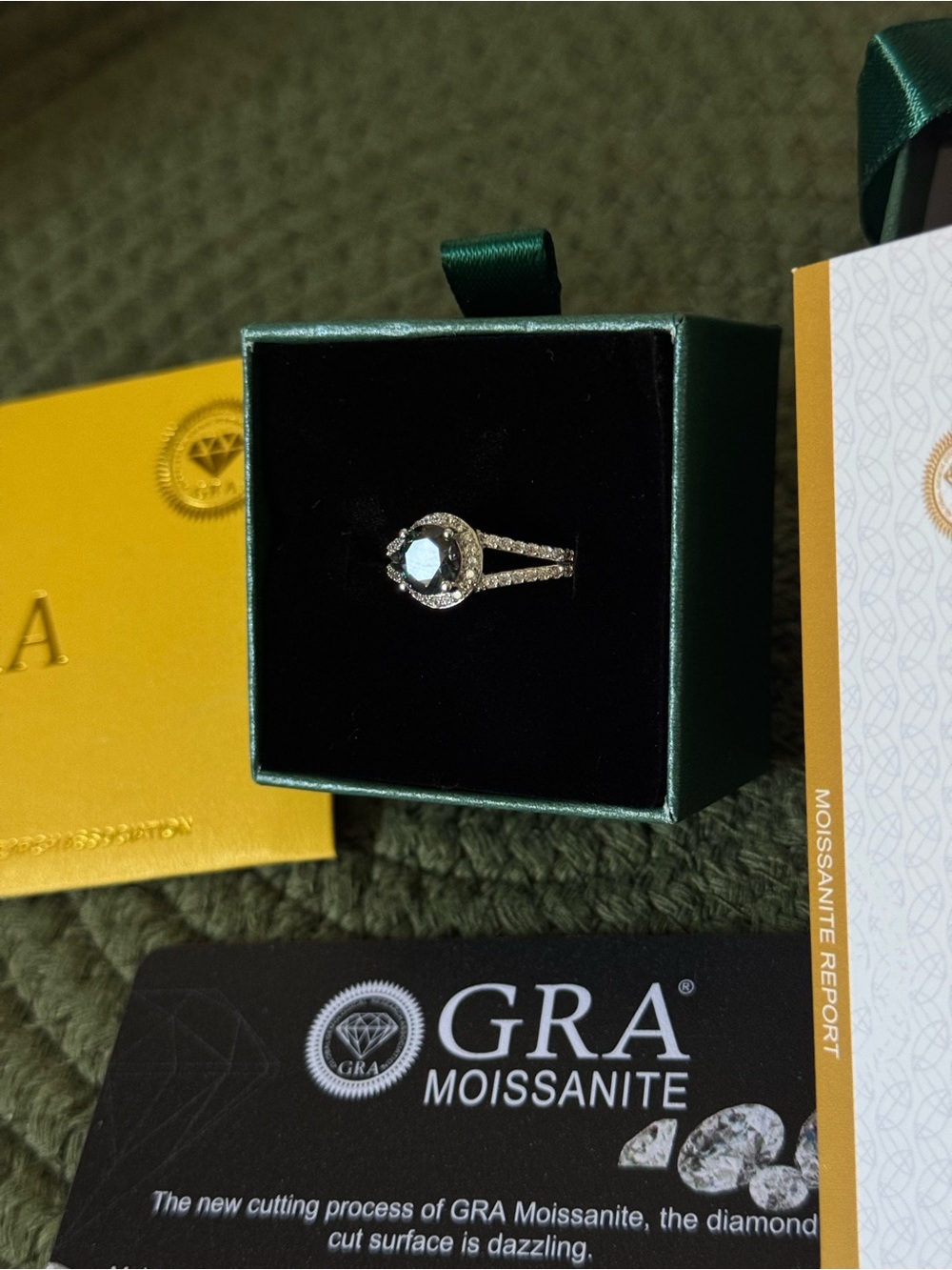 1 Carat Moissanite Green Purple blue GRA Certified Engagement ring - Size 10 - Picture 9 of 9